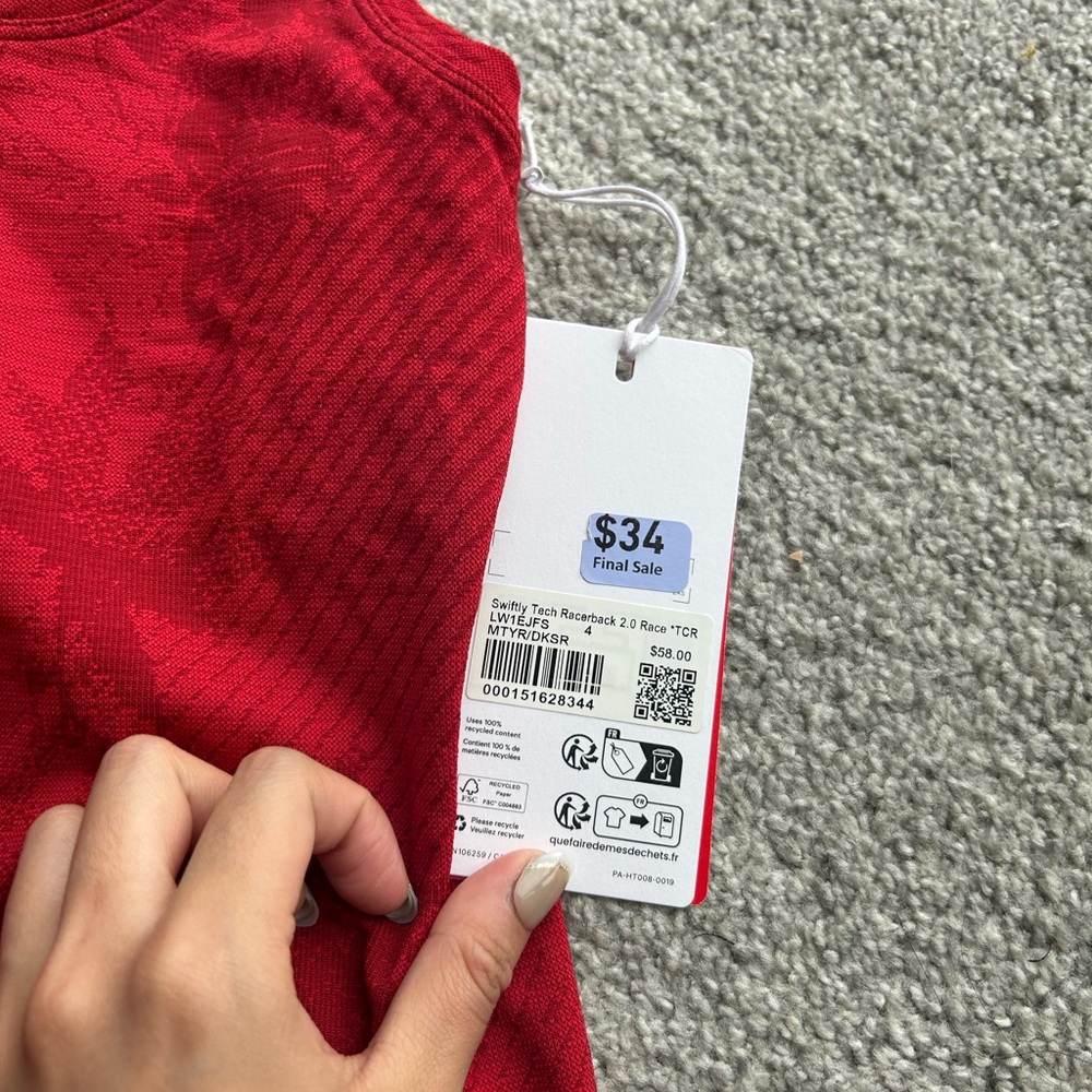 NWT lululemon team canada swiftly tank top - Picture 2 of 3